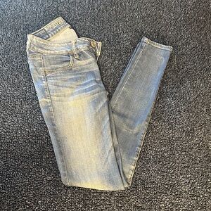 Women’s American Eagle Jeans